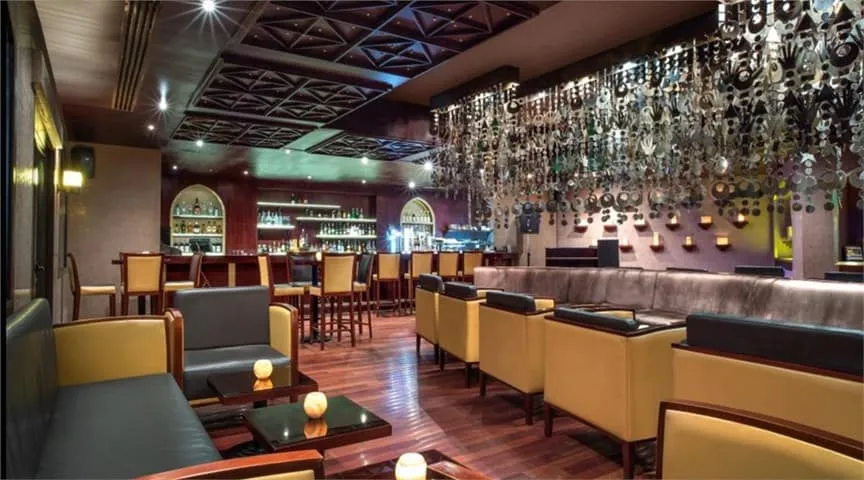 Breeze Bar The Cove Rotana Resort Ras Al Khaimah