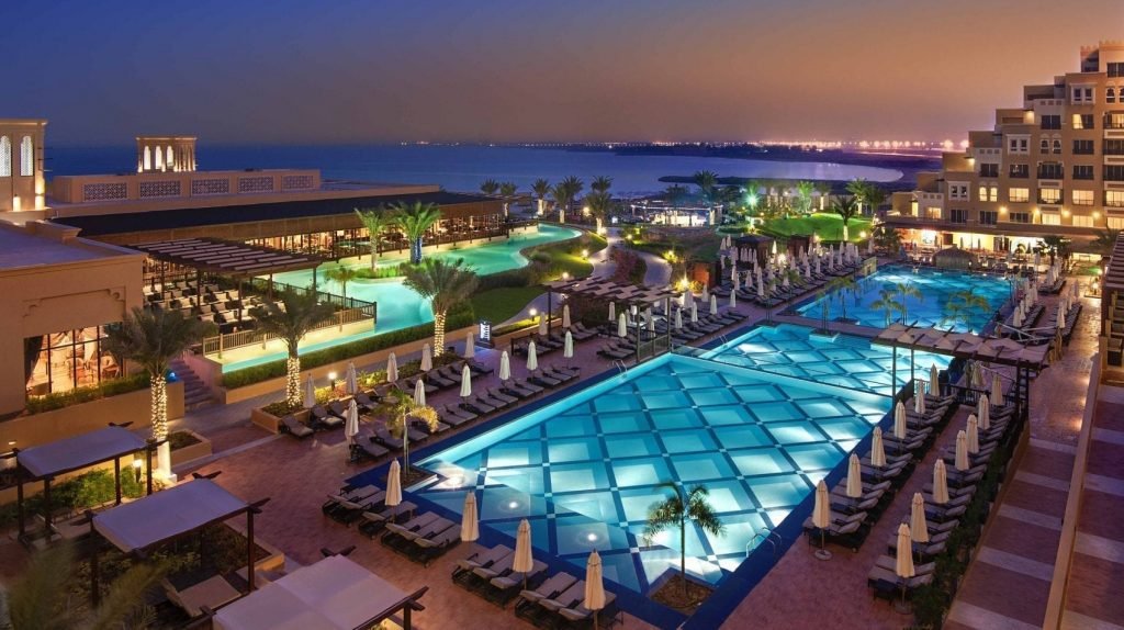 Rixos Bab Al Bahr - Pool View Night