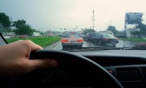 AED 800 and 4 black points penalty for filming rains while driving