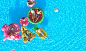 Sundowner Pool Party