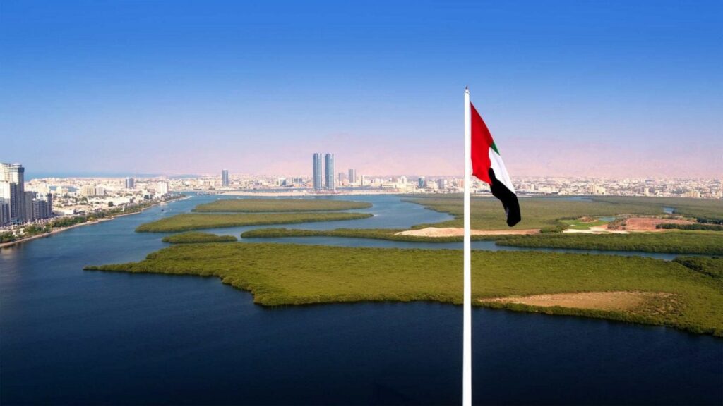 Aerial_view_of_RAK_City_from_Al_Qawasim_Corniche_flagpole wow-rak ras al khaimah