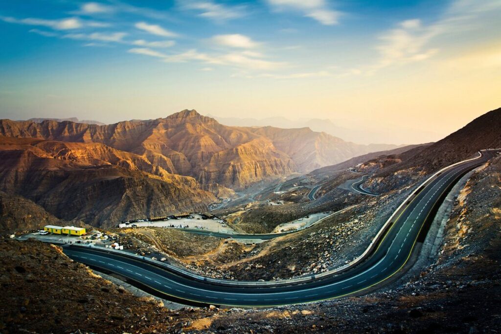 5 Ways to Travel Between Ras Al Khaimah to Dubai