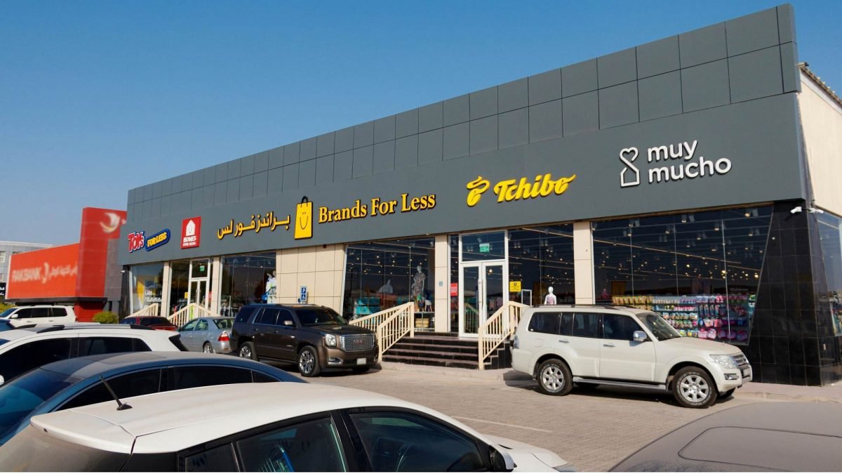 Brands for less opens its largest branch in Ras Al Khaimah