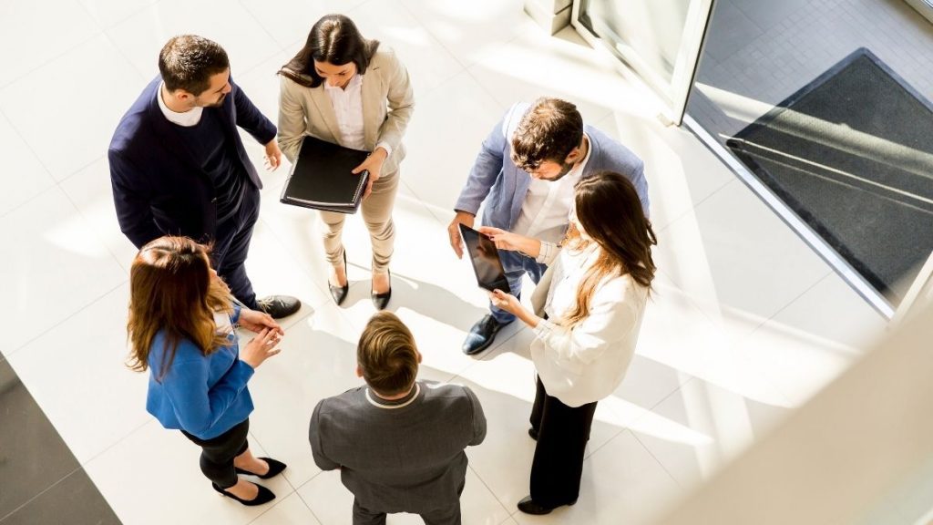 What is RAK ICC and what types of offshore companies can be formed in RAK ICC?