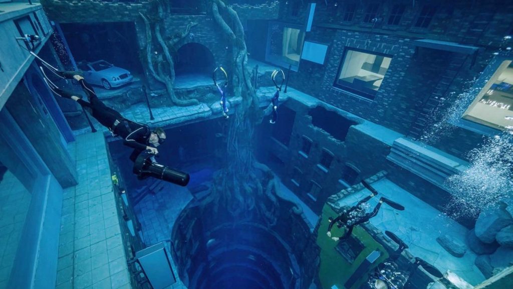 deep dive dubai