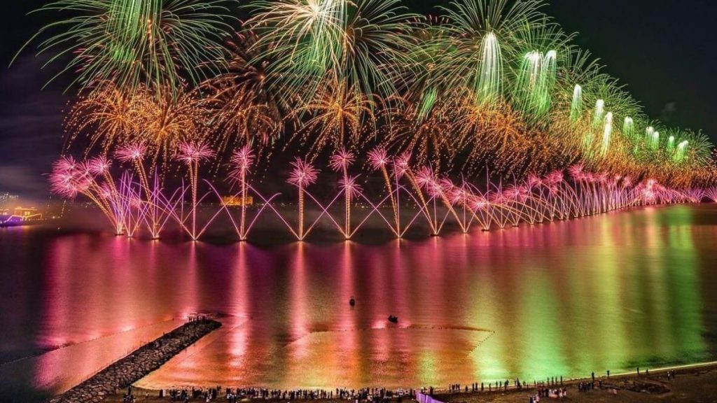 City Stay NYE Gala Dinner: Get the front row at the Finest Fireworks Display