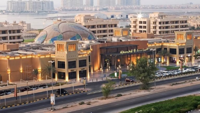 Al Hamra Mall: Stores, Restaurants, Cinema & More - Wow-rak