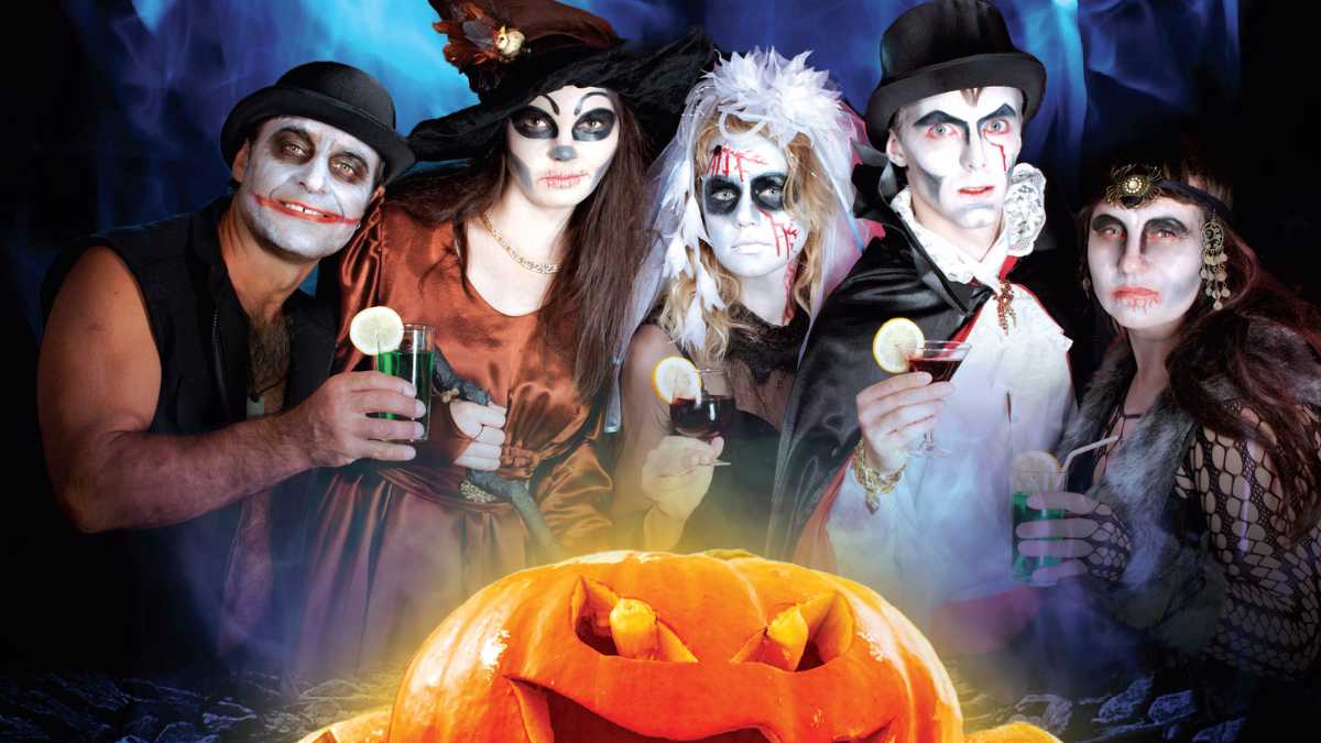 Halloween Cocktails, Face Painting, and Entertainment at Breeze Bar