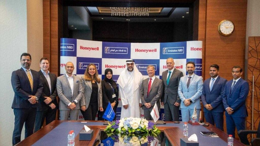 Emirates NBD signs an agreement with Ras Al Khaimah