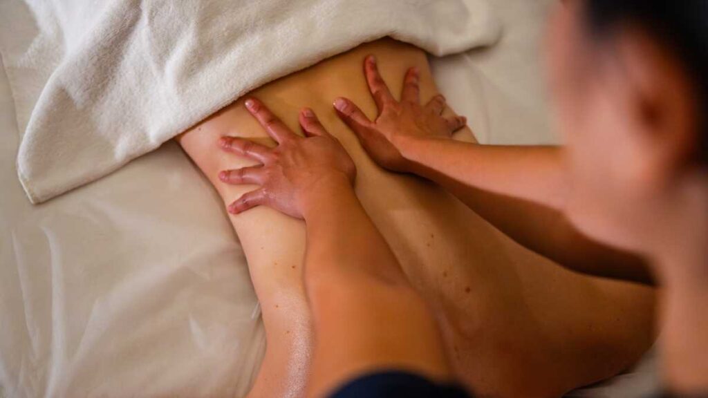 Romantic Getaway this Valentine’s Day at Radisson Resort RAK!