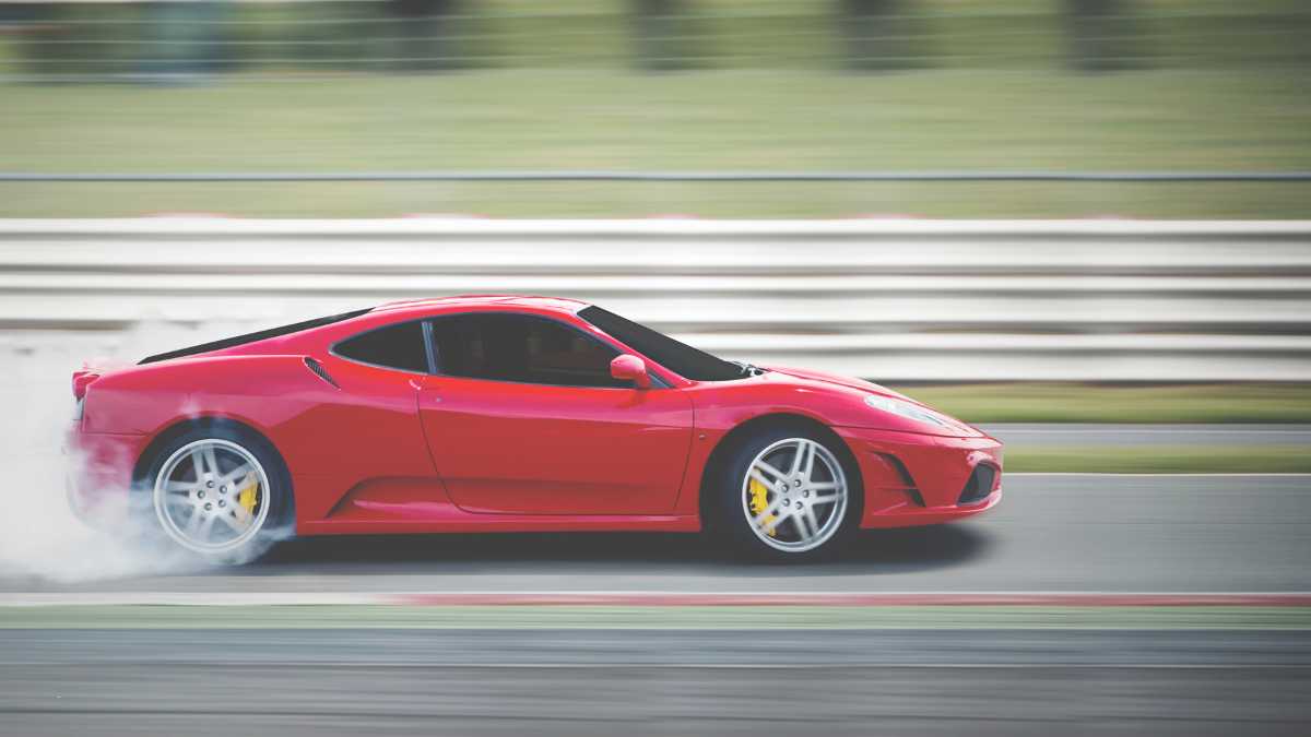 Discover Dubai in Luxury with Supercar Hire and Ferrari Rentals
